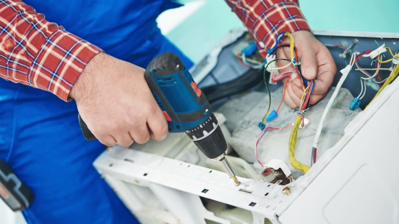 Çankaya Franke Franke çamaşır makinesi kart tamiri – Su almama arızası orijinal parça ile giderildi. - Teknik servis örneği